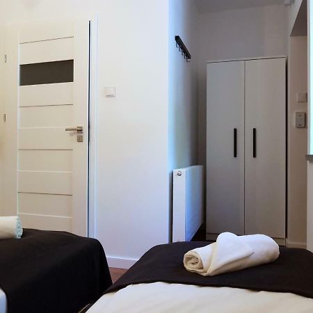 Apartamenty Metro Targowek Varšava Exteriér fotografie