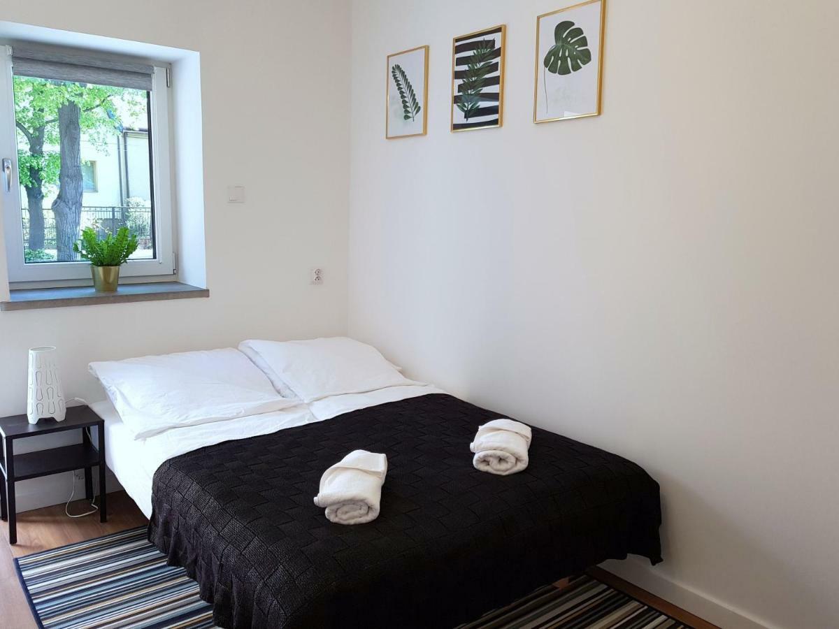 Apartamenty Metro Targowek Varšava Exteriér fotografie