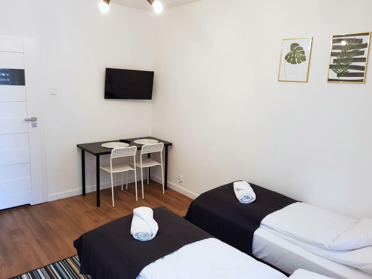 Apartamenty Metro Targowek Varšava Exteriér fotografie