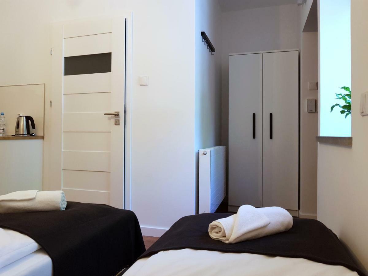 Apartamenty Metro Targowek Varšava Exteriér fotografie
