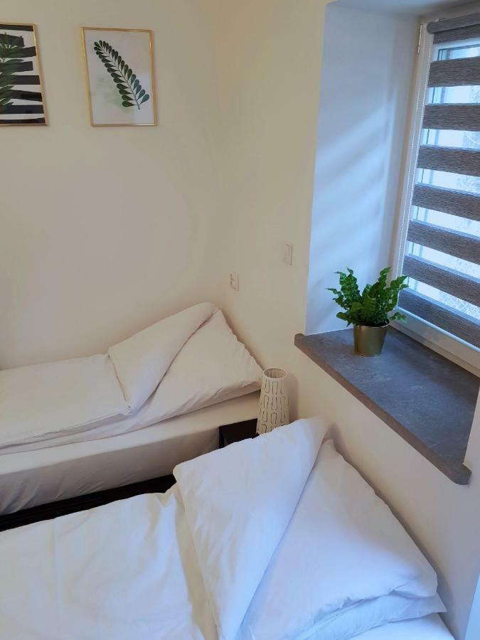Apartamenty Metro Targowek Varšava Exteriér fotografie